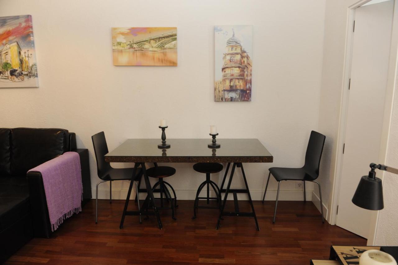 Apartamento Vacacional Santa Cruz إشبيلية المظهر الخارجي الصورة